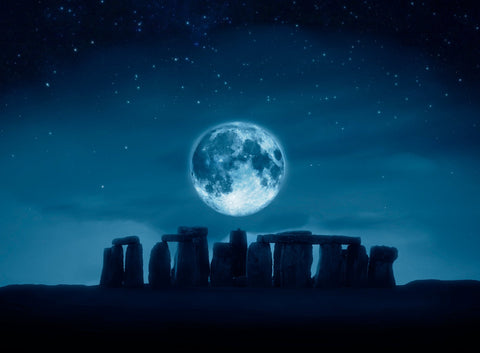 Simply Stonehenge Tour from London